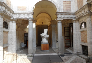 Museo di Scultura Antica Giovanni Barracco รูปภาพAttractionsยอดนิยม