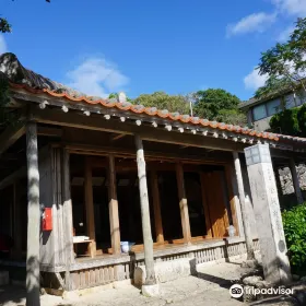 Kanagushikumuraya