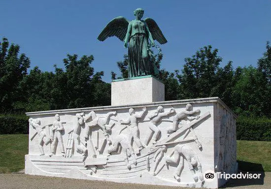 Peace Statue Angel of Langelinie2