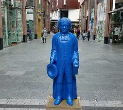 Blue Boy Statue - Princesshay
