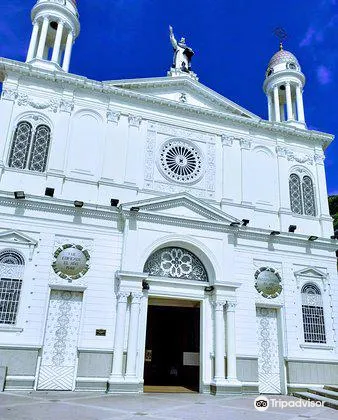 グアヤキル Iglesia Santo Domingo De Guzman 評判 案内 トリップドットコム