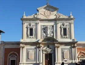 Knights’ Square