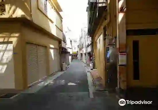 Trip.com