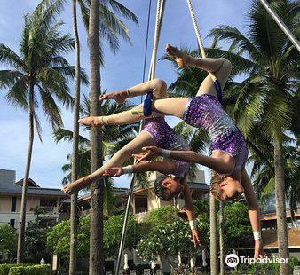 Mid Air Circus Arts’ Flying Trapeze & Circus Arts Academy