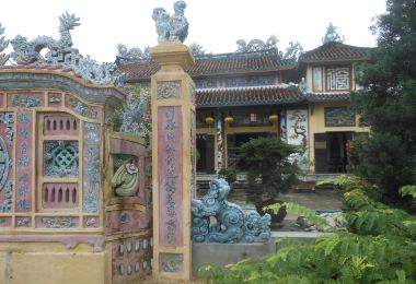 Phuoc Lam Pagoda Popular Attractions Photos