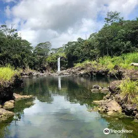 Pe'epe'e Falls