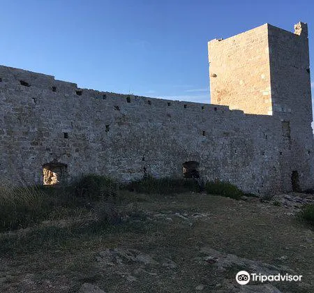Kastelina Castle3