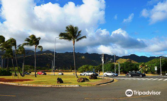 Maunalua Bay Beach Park旅遊攻略指南 Maunalua Bay Beach Park評價 Maunalua Bay Beach Park附近推薦 Trip Com