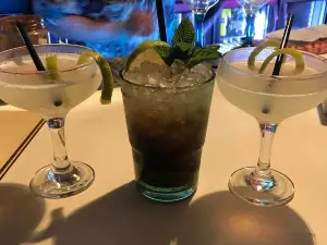 Martin's Cocktail Bar