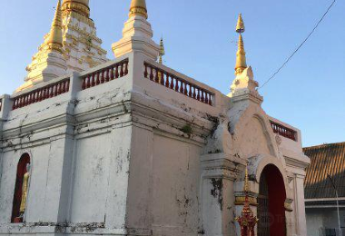 Wat Jed Yod Popular Attractions Photos