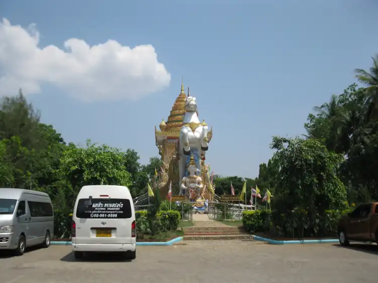Hotels in Nong Bua