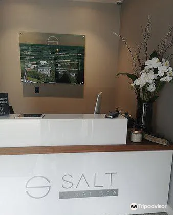 Salt Float Spa2
