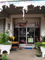 Nung Massage