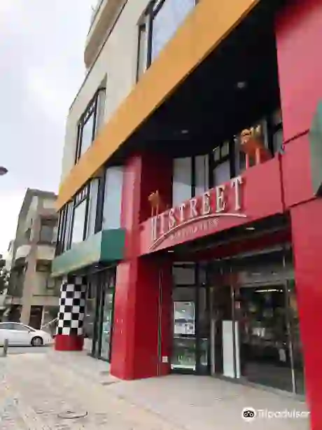 Trip.com