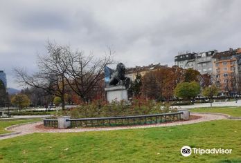 Monument Symbol of the City of Sofia 熱門景點照片