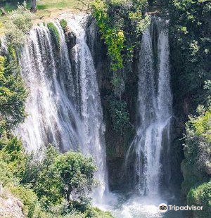 Manojlovac waterfall