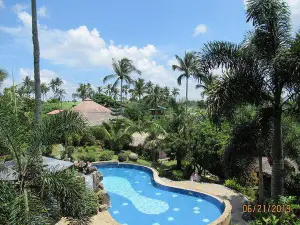 Gratchi's Getaway - Tagaytay Farm Resort