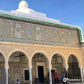 Mosque Sidi Sahbi (Mosque of the Barber)