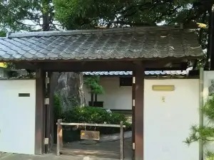 Hirakushi Denchu Art Museum