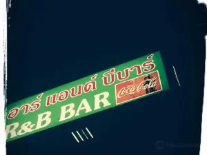 R&B Bar