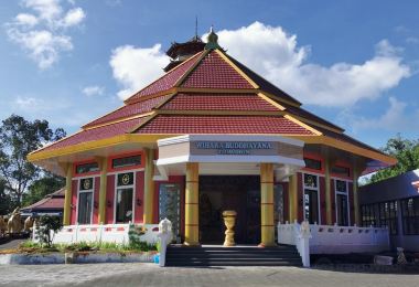 Vihara Mandalatama Maitreya 熱門景點照片