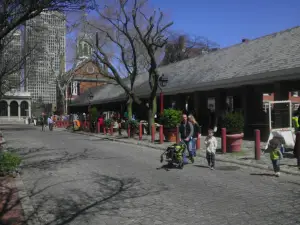 Headhouse/Shambles