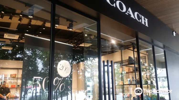 Design Village Outlet Mall Travel Guidebook Must Visit Attractions In South Seberang Perai Design Village Outlet Mall Nearby Recommendation Trip Com